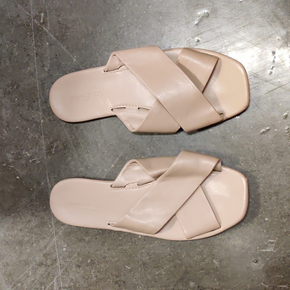 Banana Republic Crossover Slides Size 7 Blush Color Summer